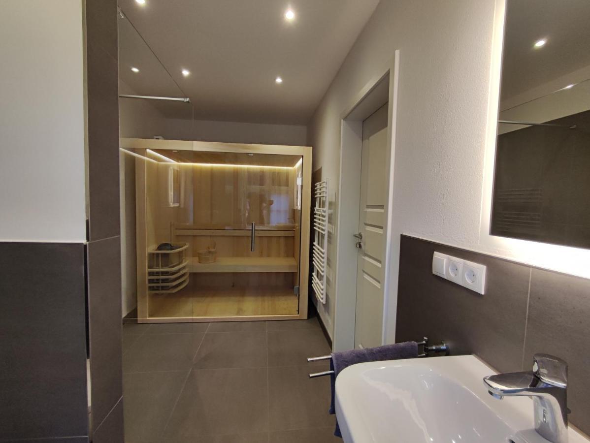 Forsthaus Zartwitzer Huette Apartment Rechlin Bagian luar foto