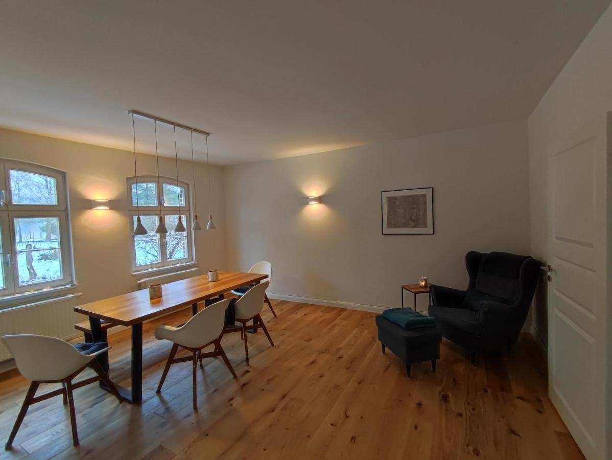 Forsthaus Zartwitzer Huette Apartment Rechlin Bagian luar foto