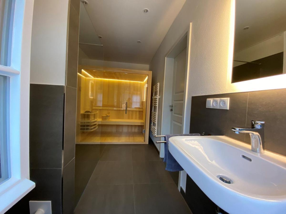 Forsthaus Zartwitzer Huette Apartment Rechlin Bagian luar foto