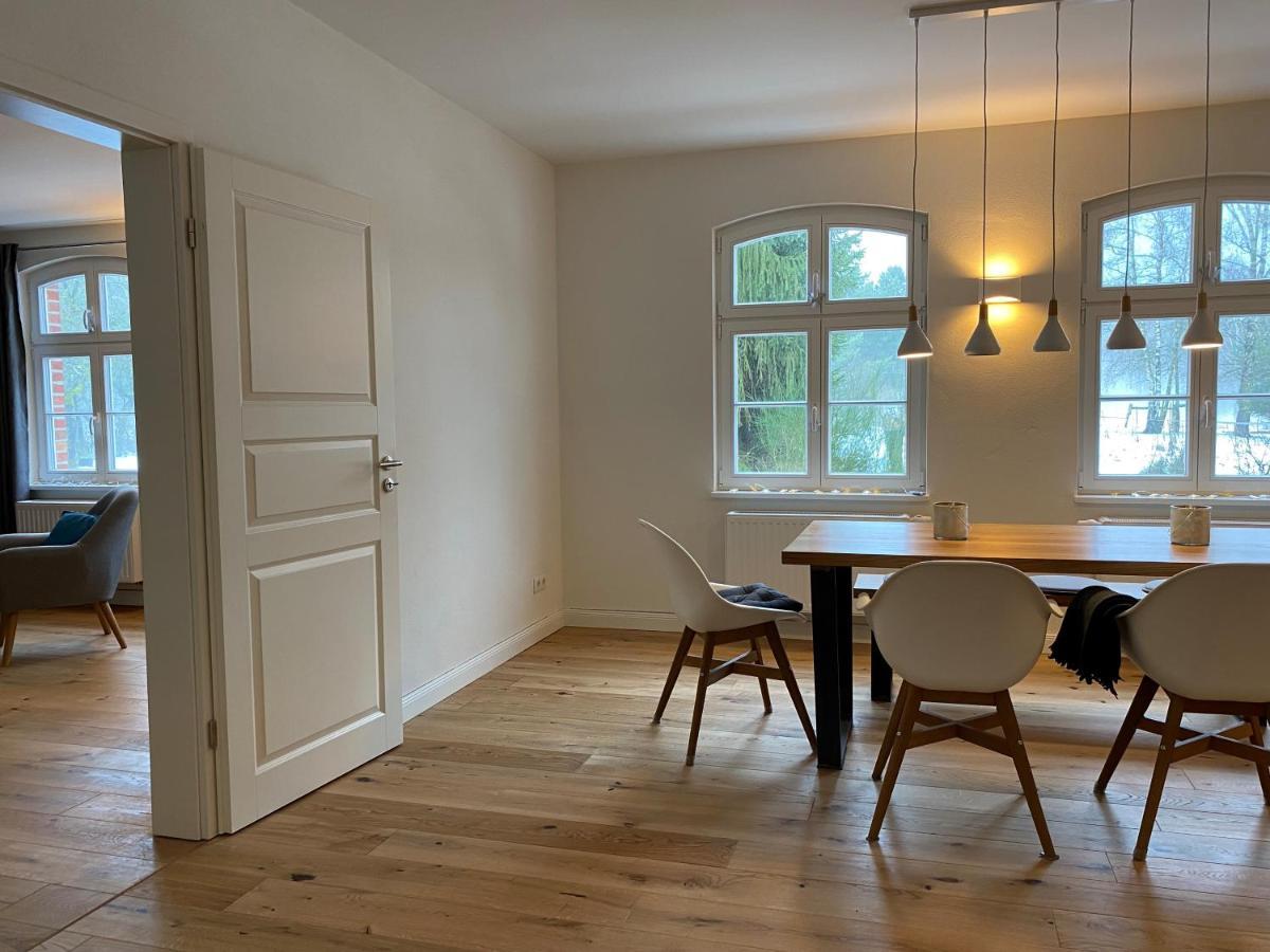Forsthaus Zartwitzer Huette Apartment Rechlin Bagian luar foto