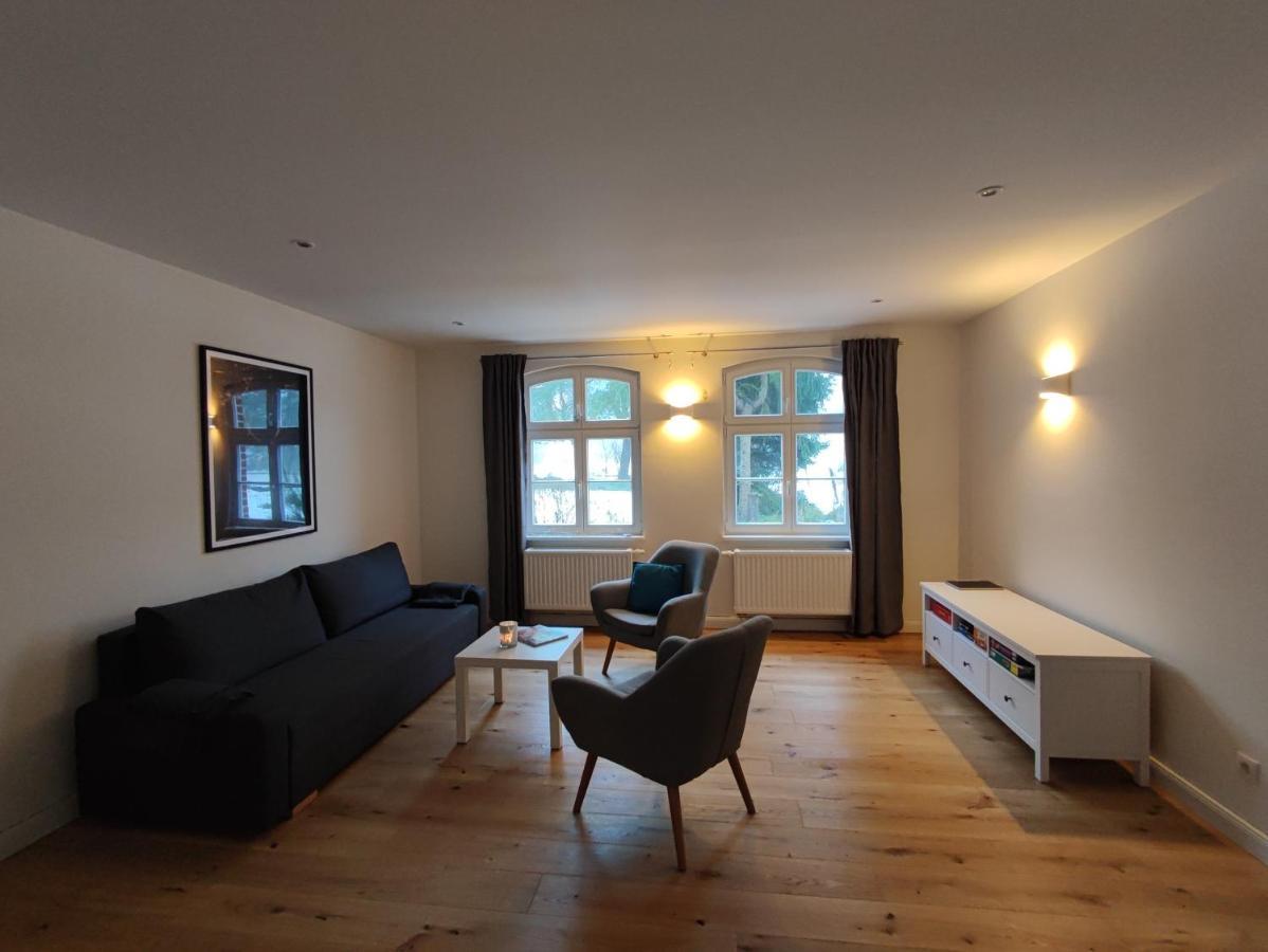 Forsthaus Zartwitzer Huette Apartment Rechlin Bagian luar foto